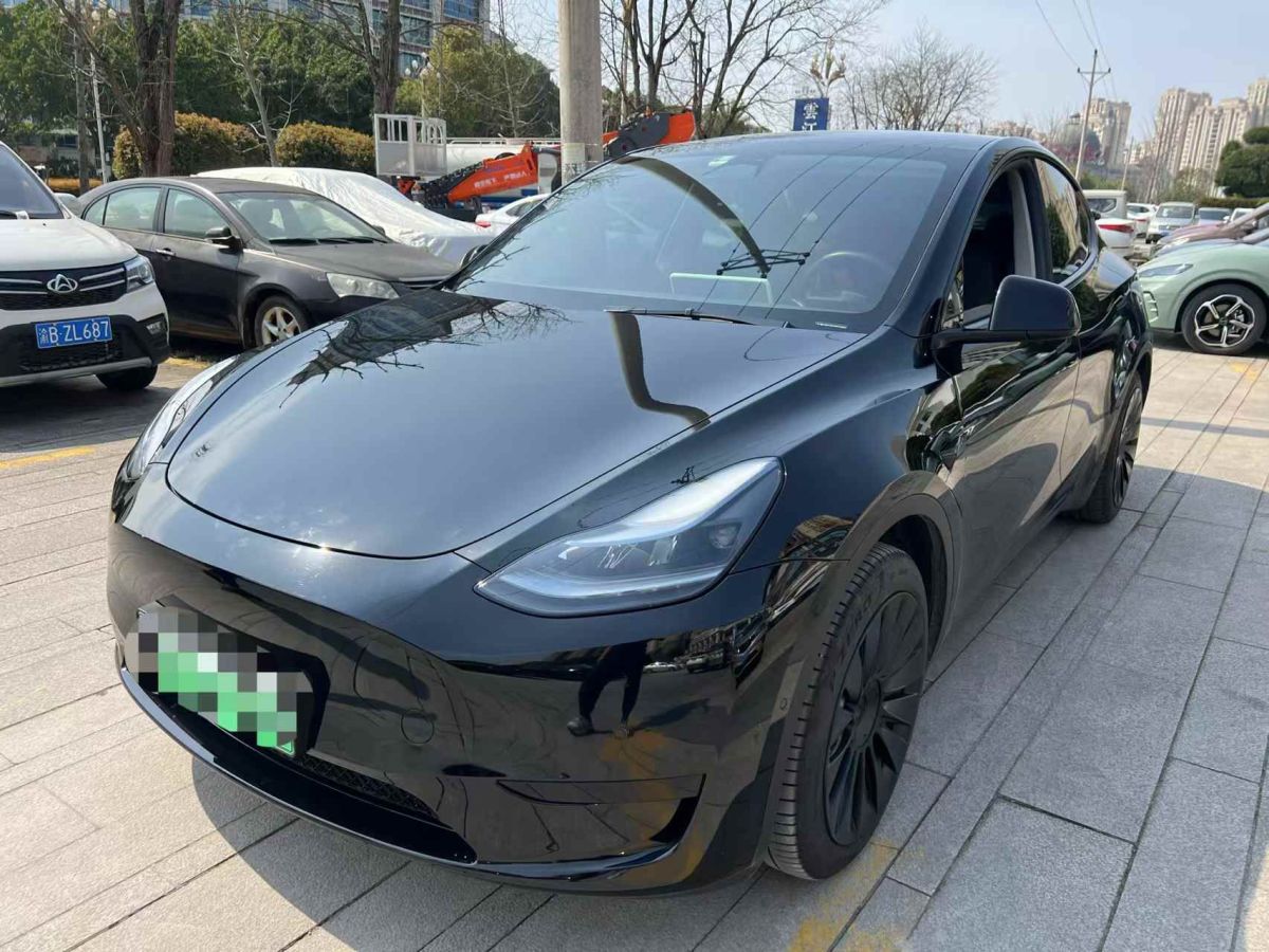 2023年1月特斯拉 Model S  2023款 三電機(jī)全輪驅(qū)動(dòng) Plaid版