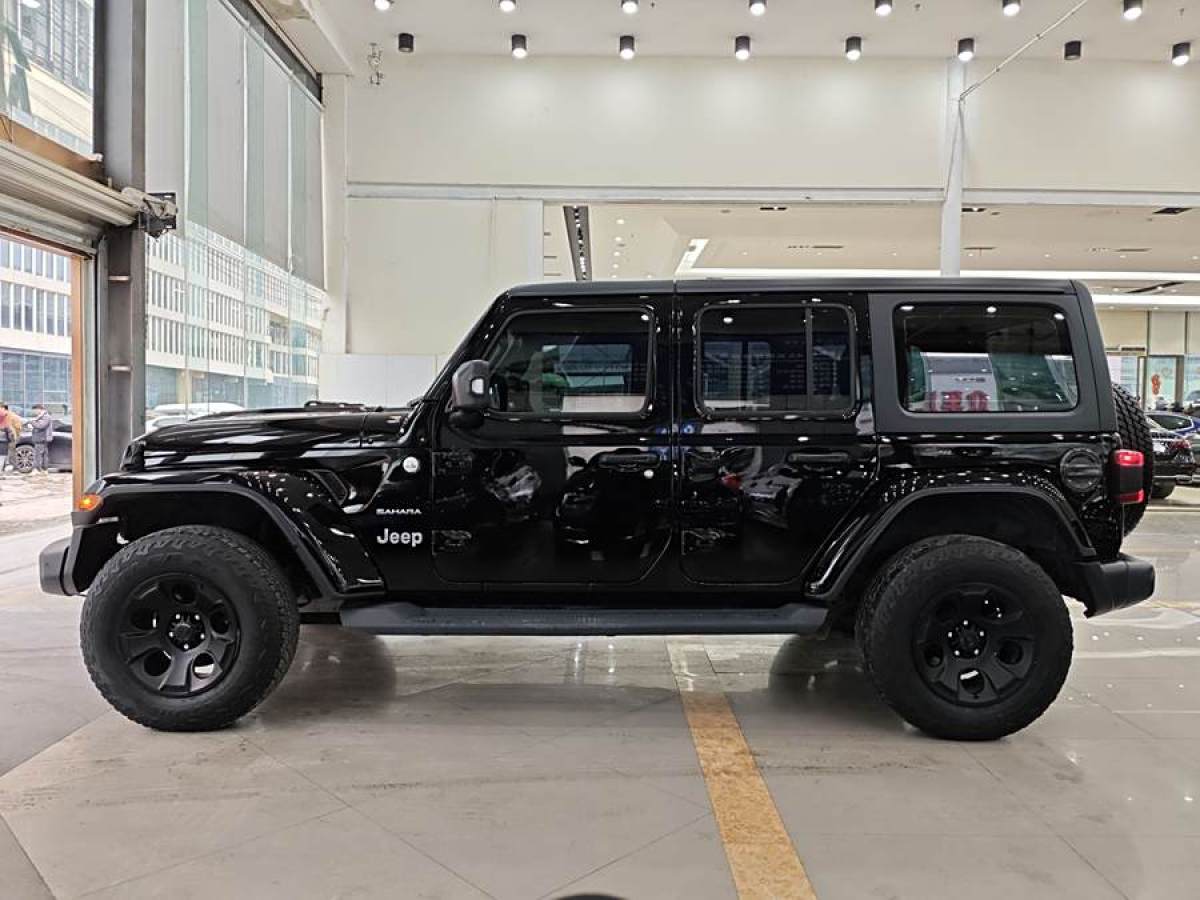 Jeep 牧馬人  2019款 2.0T Sahara 四門版 國VI圖片