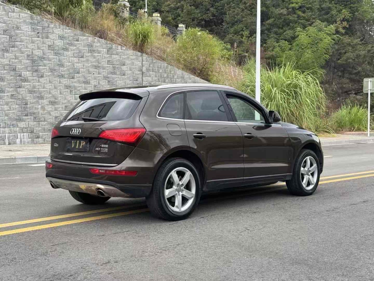 奧迪 奧迪Q5  2016款 40 TFSI 技術(shù)型圖片