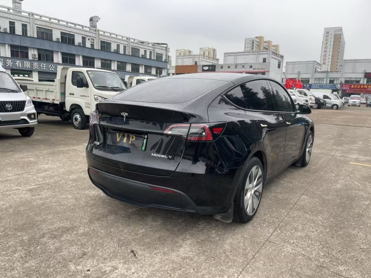 特斯拉 Model Y  2023款 后輪驅動版圖片