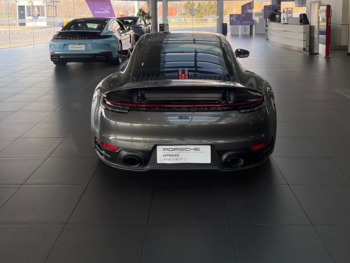 保時(shí)捷 911  2023款 Carrera 3.0T圖片