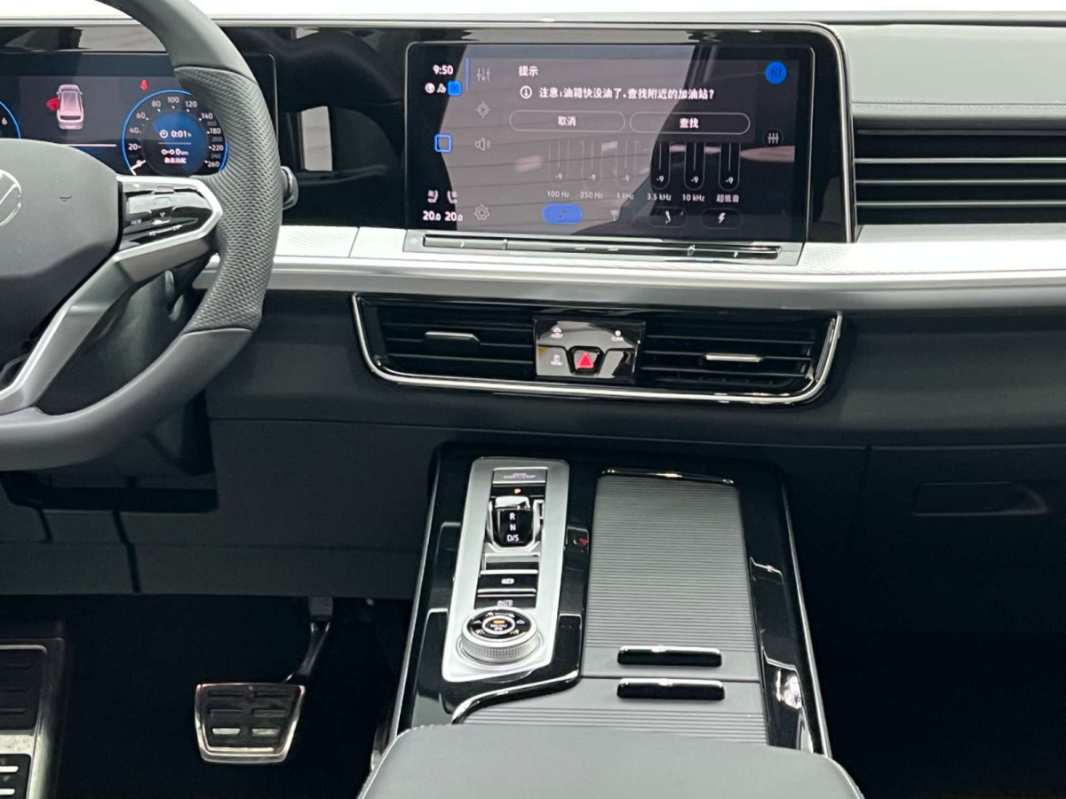 大眾 攬巡  2023款 380TSI 四驅R-Line巡游版圖片