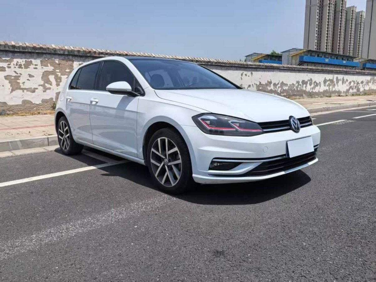 大眾 高爾夫  2018款 230TSI 自動(dòng)豪華型圖片