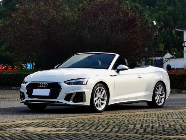  奥迪A5 2024款 Cabriolet 40 TFSI 时尚动感型