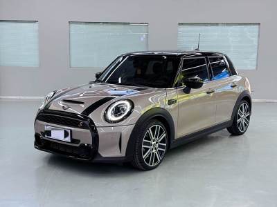 2022年2月 MINI MINI 2.0T COOPER S 藝術(shù)家 五門版圖片