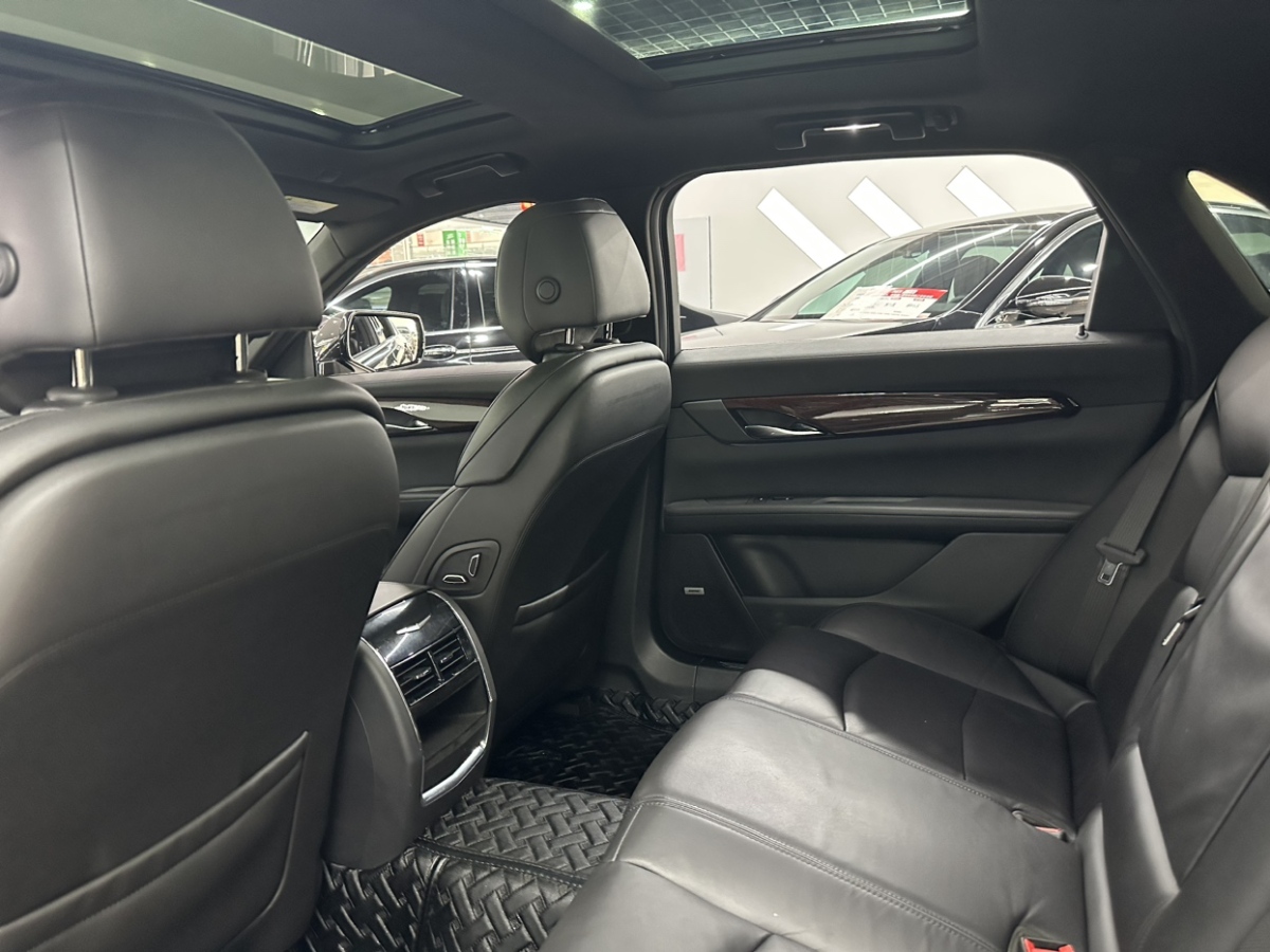 凱迪拉克 CT6  2019款 28T 精英型圖片