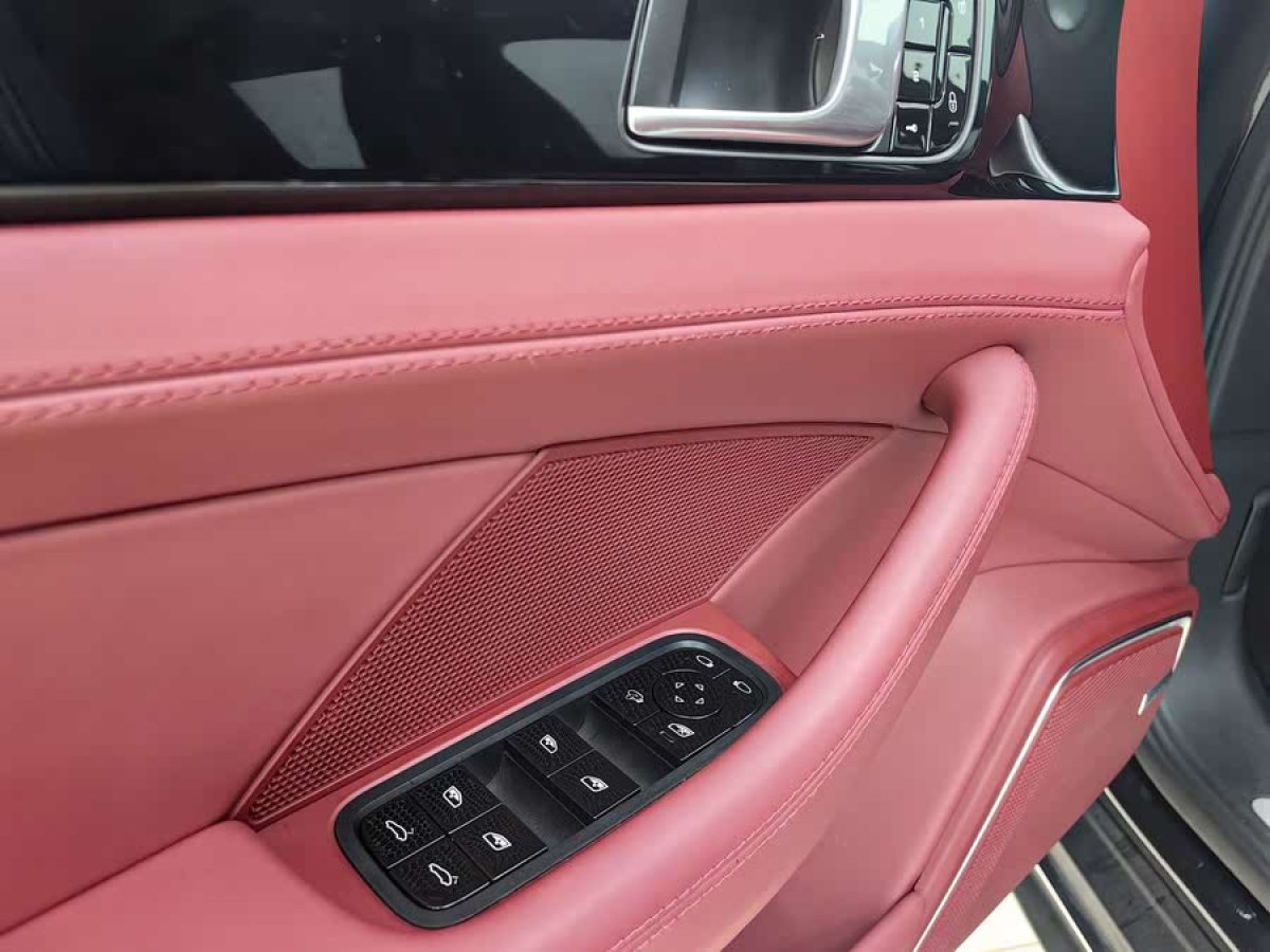 保時(shí)捷 Panamera  2017款 Panamera 行政加長(zhǎng)版 3.0T圖片