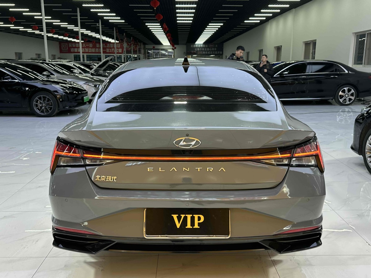 現(xiàn)代 伊蘭特  2022款 1.5L CVT LUX尊貴版圖片