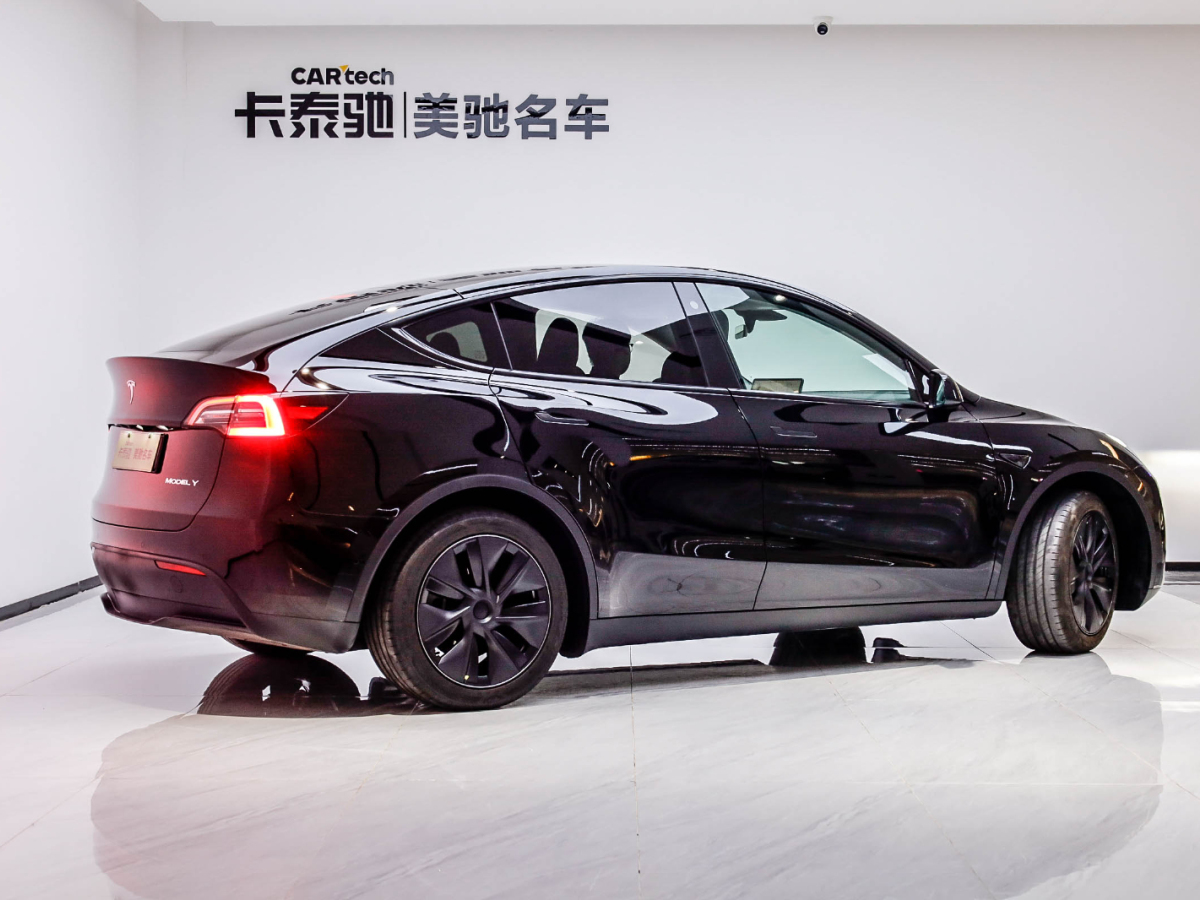 特斯拉 Model Y 2023款 后輪驅(qū)動版圖片