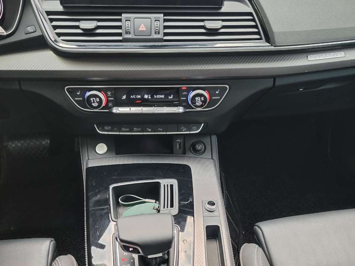 奧迪 奧迪Q5L  2021款 45 TFSI 豪華動感型圖片