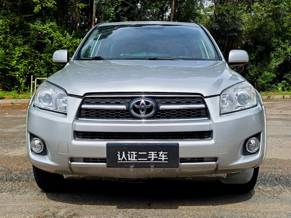 2010年9月豐田 RAV4榮放  2009款 2.4L 自動(dòng)豪華版