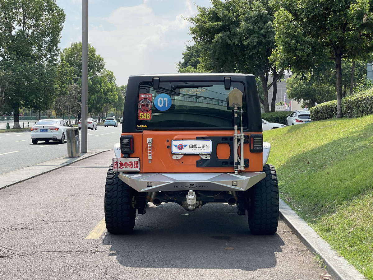 Jeep 牧馬人  2013款 3.6L Rubicon 兩門(mén)版圖片