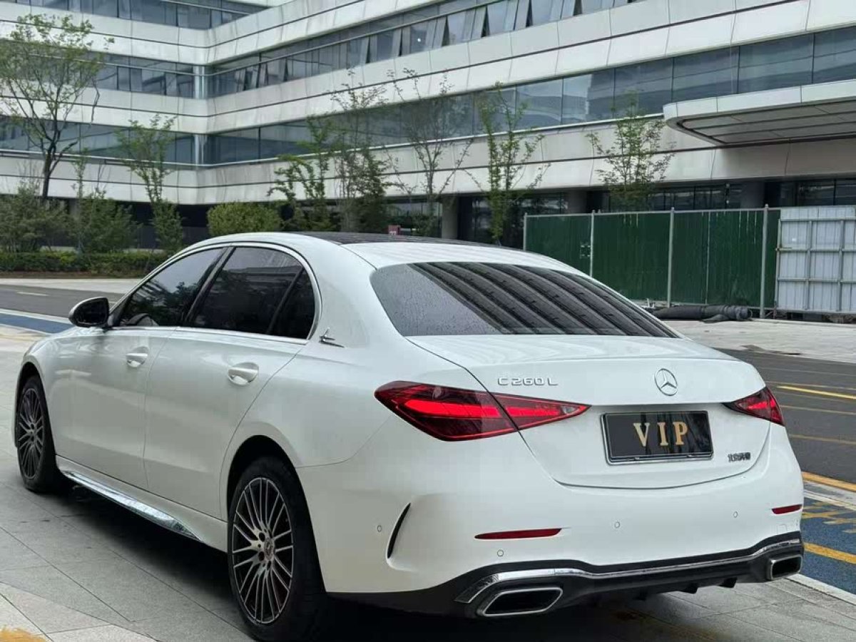 奔馳 奔馳C級(jí)  2024款 改款二 C 260 L 運(yùn)動(dòng)版圖片