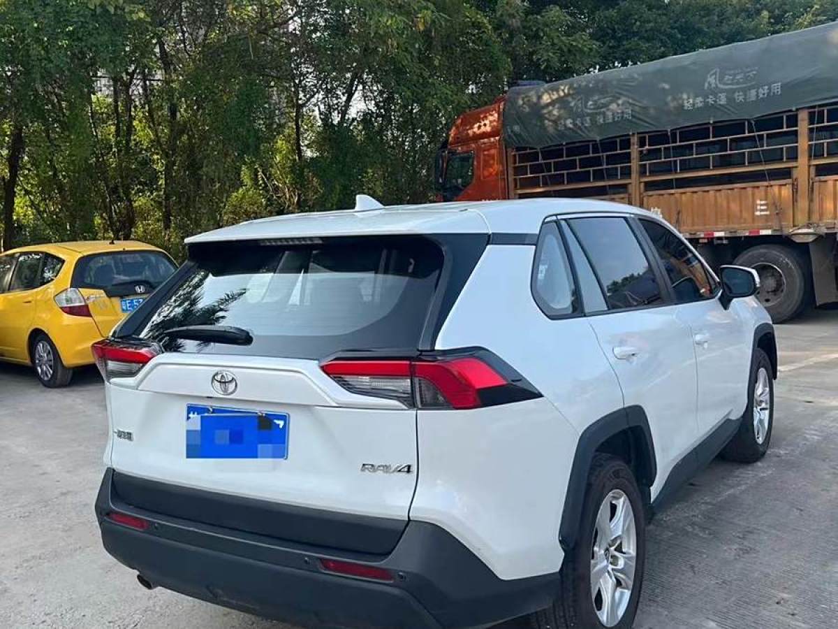 豐田 RAV4榮放  2020款 2.0L CVT兩驅(qū)都市版圖片