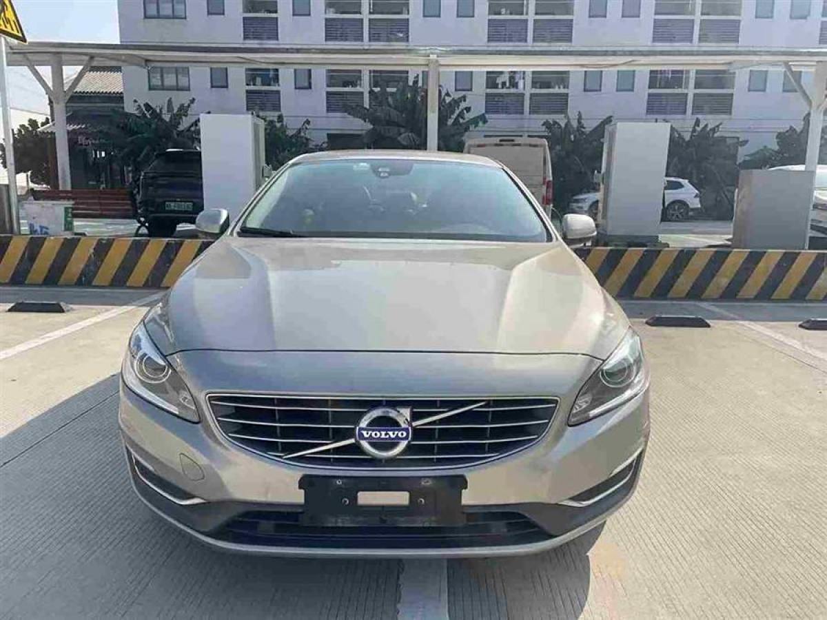 沃爾沃 S60  2016款 L 2.0T T4 智遠(yuǎn)版圖片