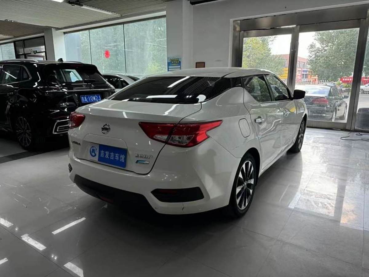 日產(chǎn) LANNIA 藍(lán)鳥  2019款 1.6L CVT智聯(lián)智酷版 國(guó)VI圖片