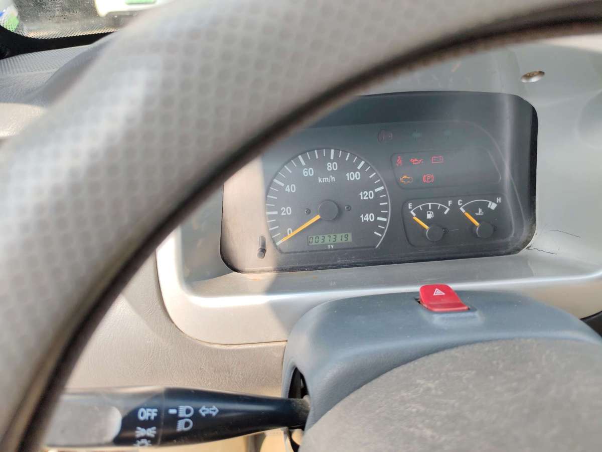 長(zhǎng)安歐尚 長(zhǎng)安之星  2009款 1.0L-SC6363B4-JL465Q圖片