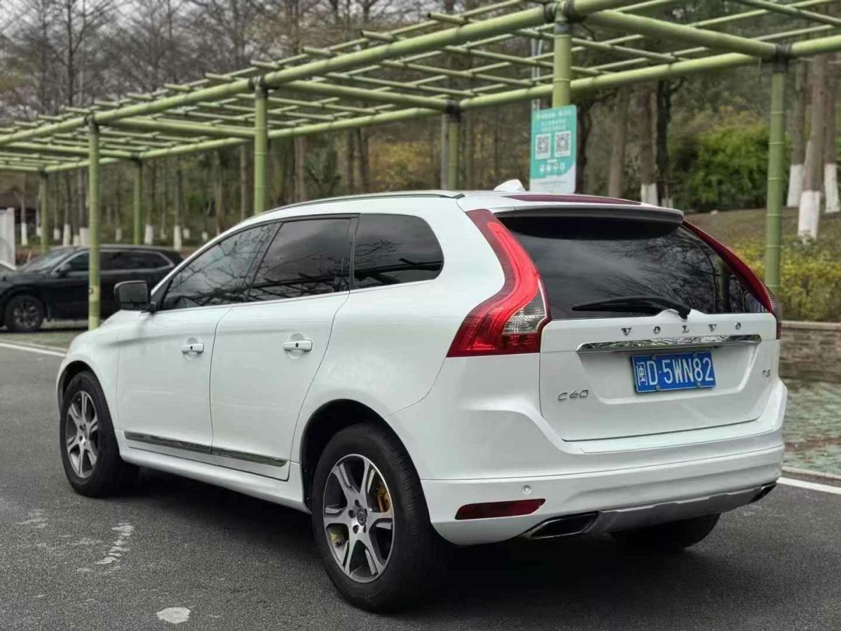 沃爾沃 XC60  2014款 2.0T T5 個性運動版(改款)圖片