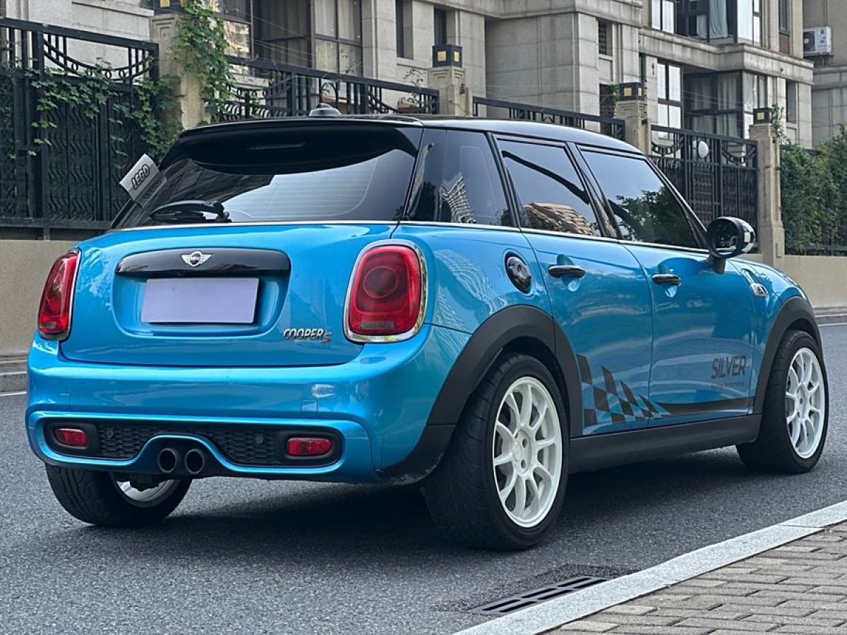 MINI MINI  2015款 2.0T COOPER S 五門版圖片