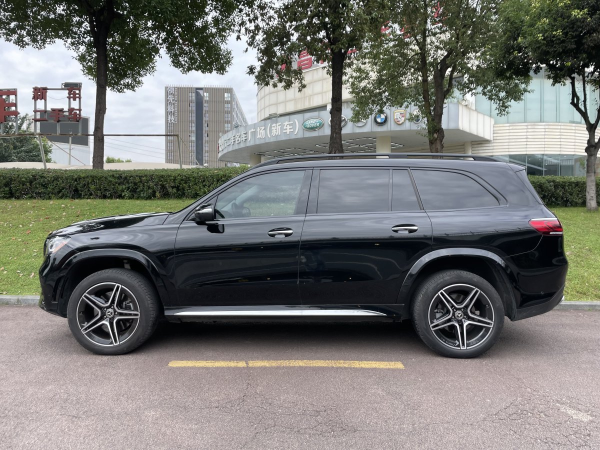 奔馳 奔馳GLS  2023款 改款 GLS 450 4MATIC 時(shí)尚型圖片