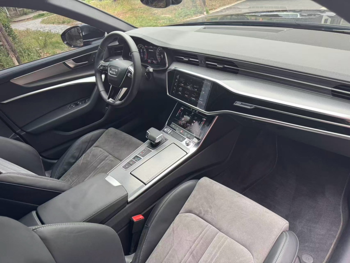 奧迪 奧迪A6L  2020款 40 TFSI 豪華動感型圖片