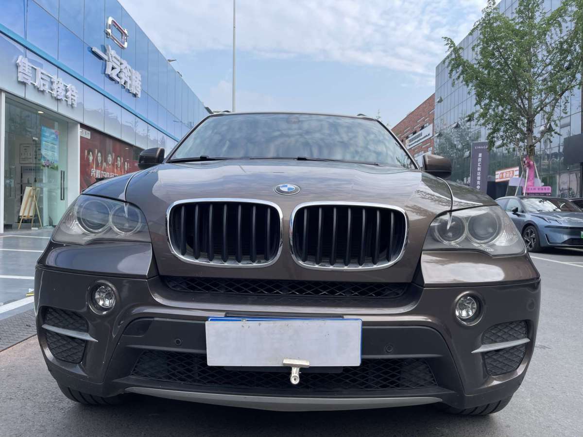 寶馬 寶馬X5  2013款 xDrive35i 領(lǐng)先型圖片