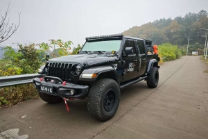 牧马人 Jeep 2.0T 高地四门版