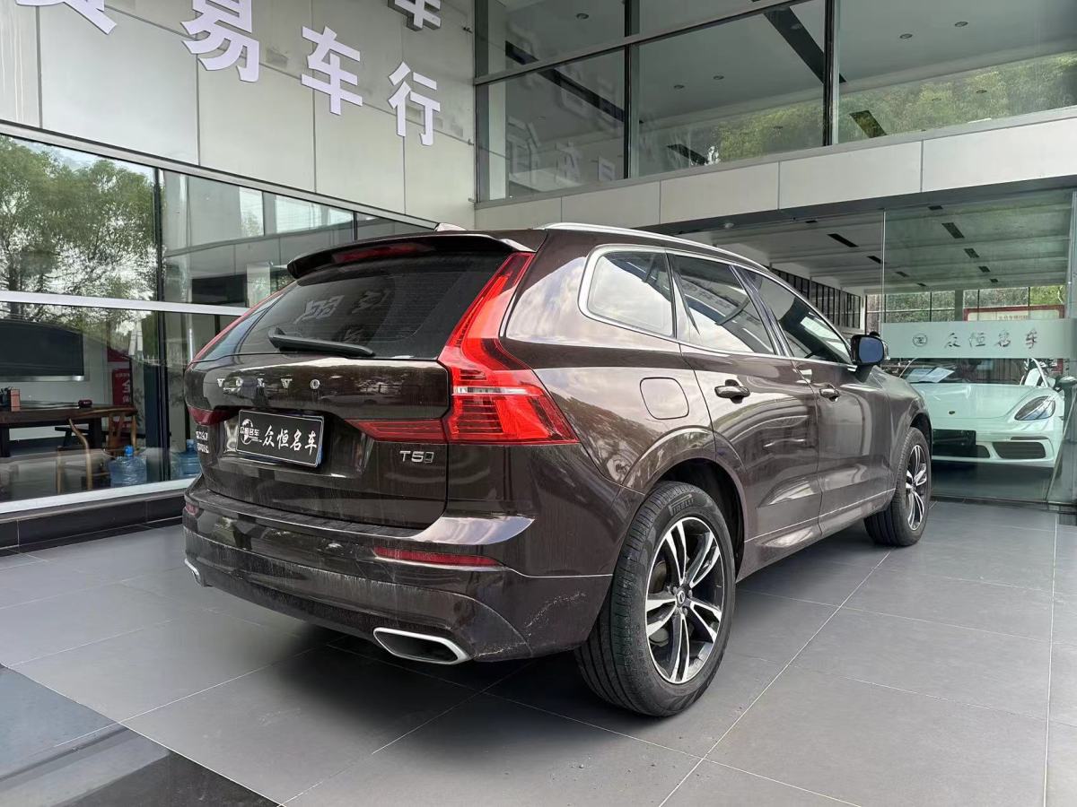 2019年1月沃爾沃 XC60  2019款  T5 四驅(qū)智遠(yuǎn)版 國VI