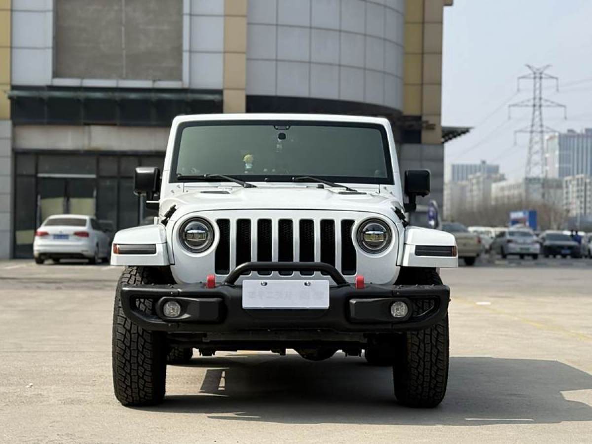 Jeep 牧馬人  2013款 3.6L Sahara 兩門版圖片