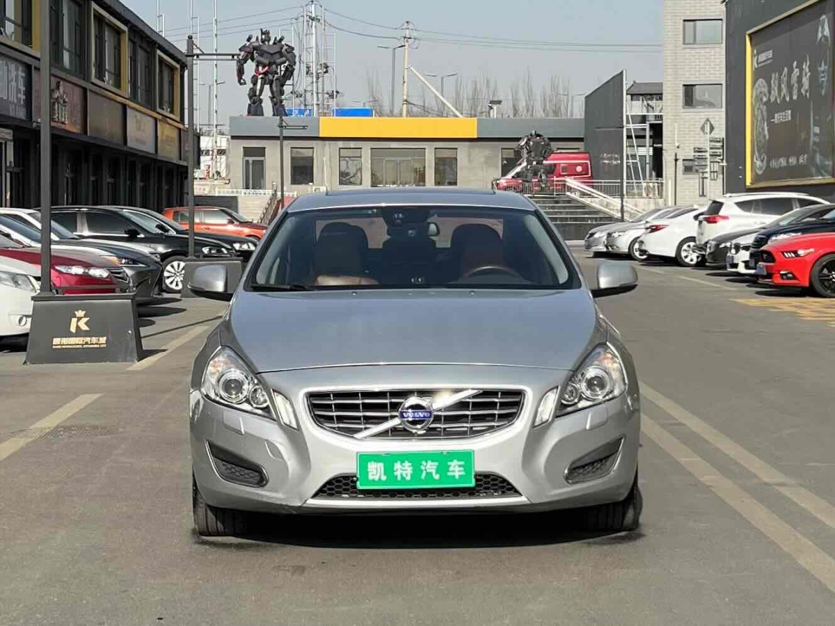 沃爾沃 S60  2012款 T5 舒適版圖片