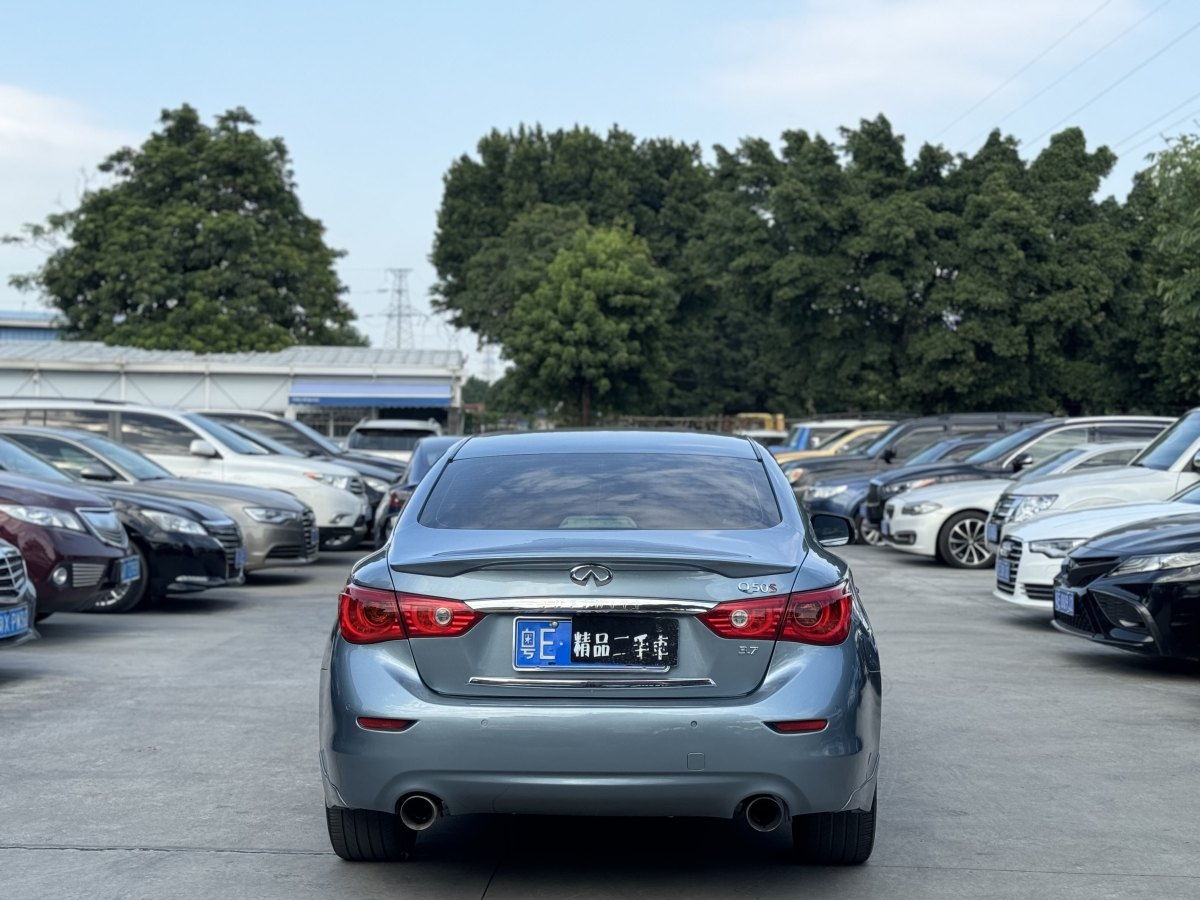 2014年12月英菲尼迪 Q50  2014款 3.7L 豪華運動版