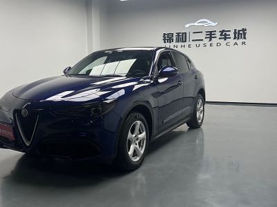 2019年4月 阿爾法·羅密歐 Stelvio 2.0T 200HP 豪華版圖片