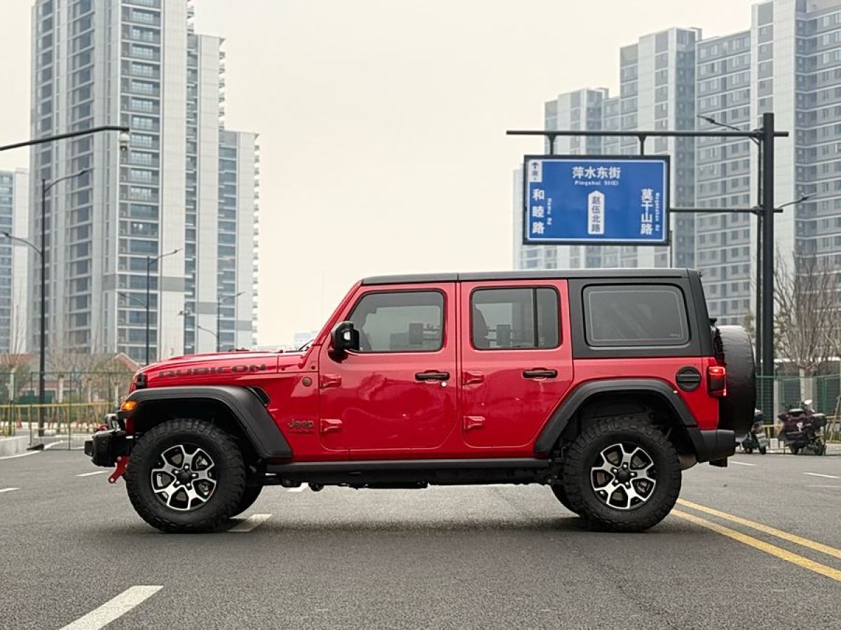 Jeep 牧馬人  2022款 2.0T 高地叢林綠限量版圖片