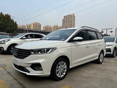 2019年2月 寶駿 360 改款 1.5L 手動精英型 國VI圖片