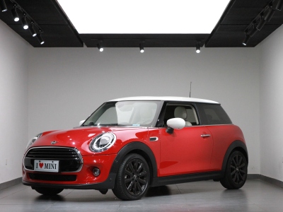 2019年10月 MINI MINI 1.5T COOPER 藝術(shù)家圖片