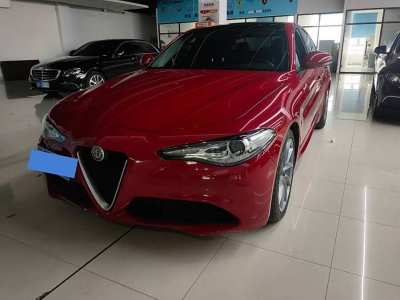 2017年10月 阿爾法·羅密歐 Giulia 2.0T 280HP 豪華版圖片