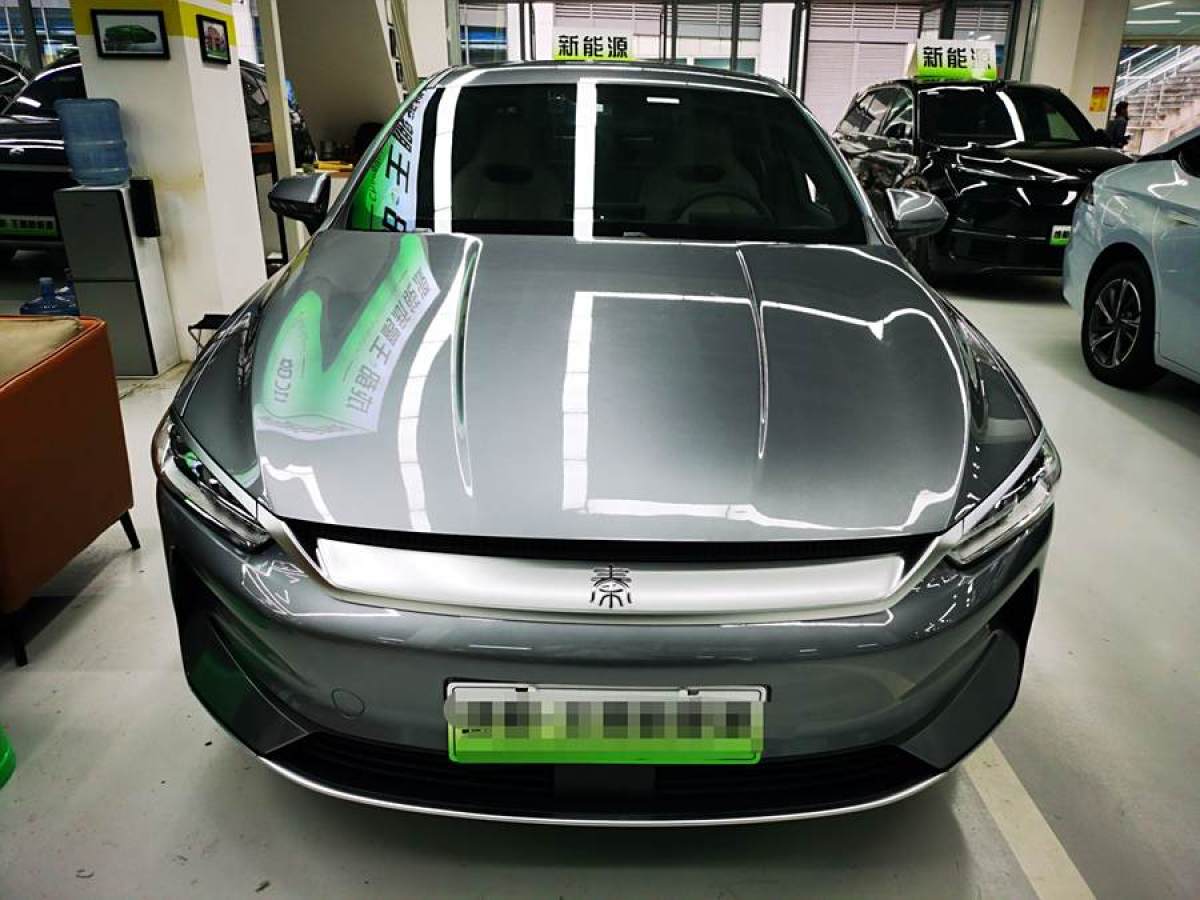 比亞迪 秦PLUS  2024款 榮耀版 EV 510KM領(lǐng)先型圖片