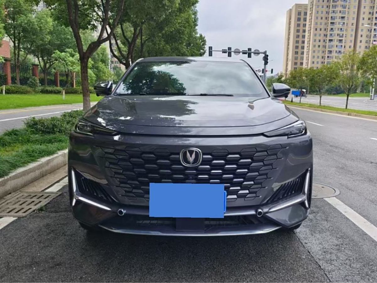 長(zhǎng)安 長(zhǎng)安UNI-K  2021款 2.0T 尊貴型圖片