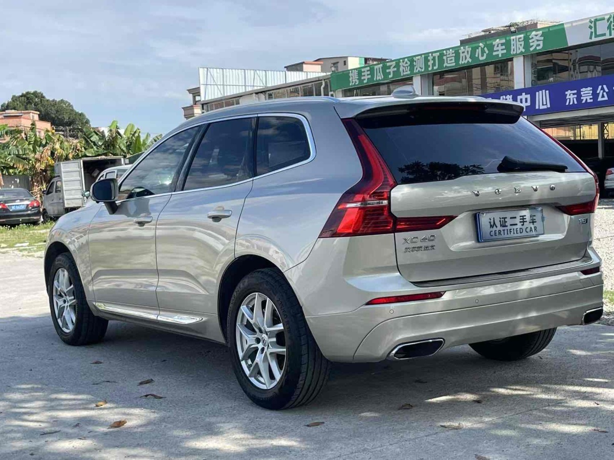 沃爾沃 XC60  2018款 T5 四驅(qū)智逸版圖片