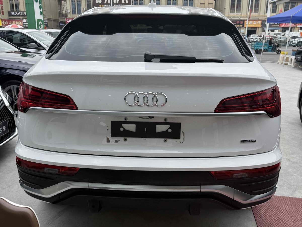 奧迪 奧迪Q5L Sportback  2022款 改款 40 TFSI 豪華型圖片