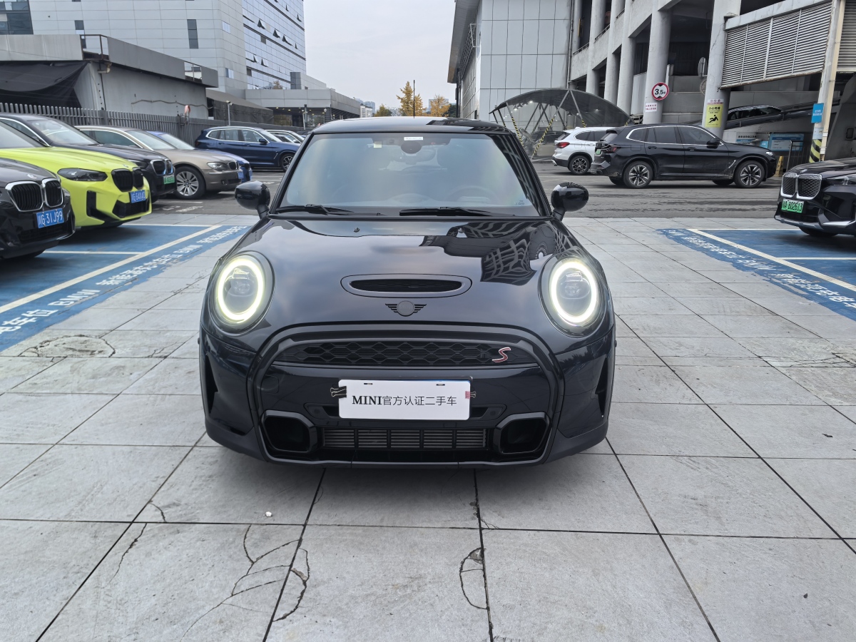 MINI MINI  2023款 2.0T COOPER S 紫夜出逃 特別版圖片