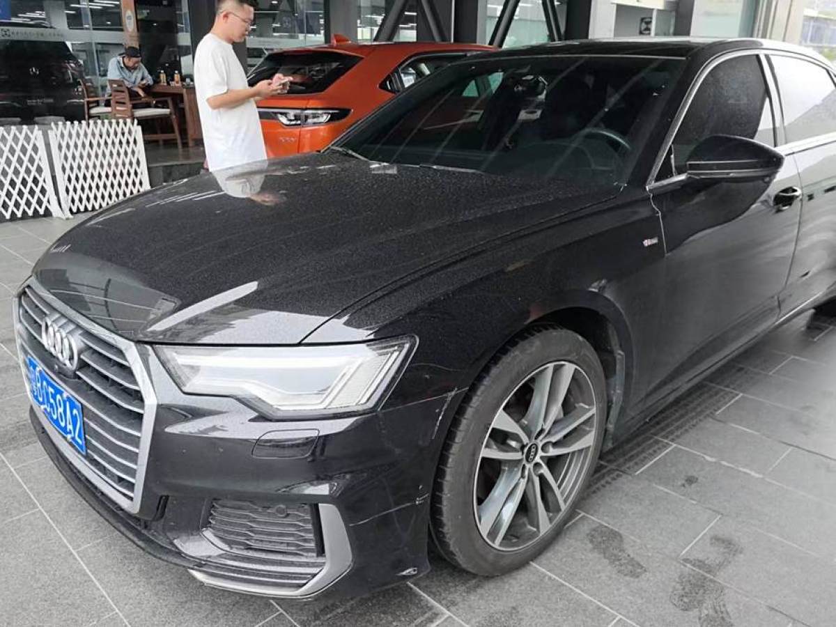 奧迪 奧迪A6L  2022款 40 TFSI 豪華動感型圖片