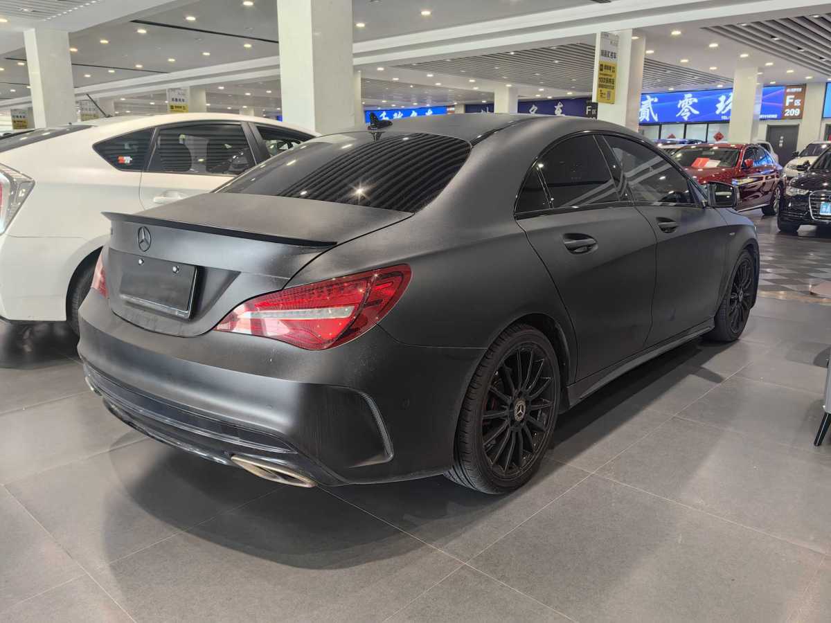 奔馳 奔馳CLA級(jí)  2019款 CLA 200 暗夜特別版圖片