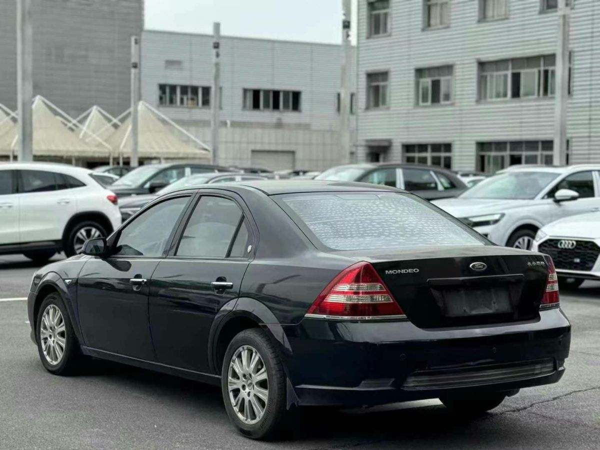 福特 蒙迪歐  2007款 2.0L 尊貴型圖片