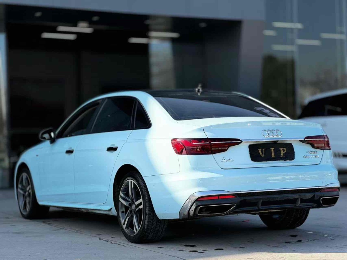 奧迪 奧迪A4L  2020款 40 TFSI 豪華動感型圖片