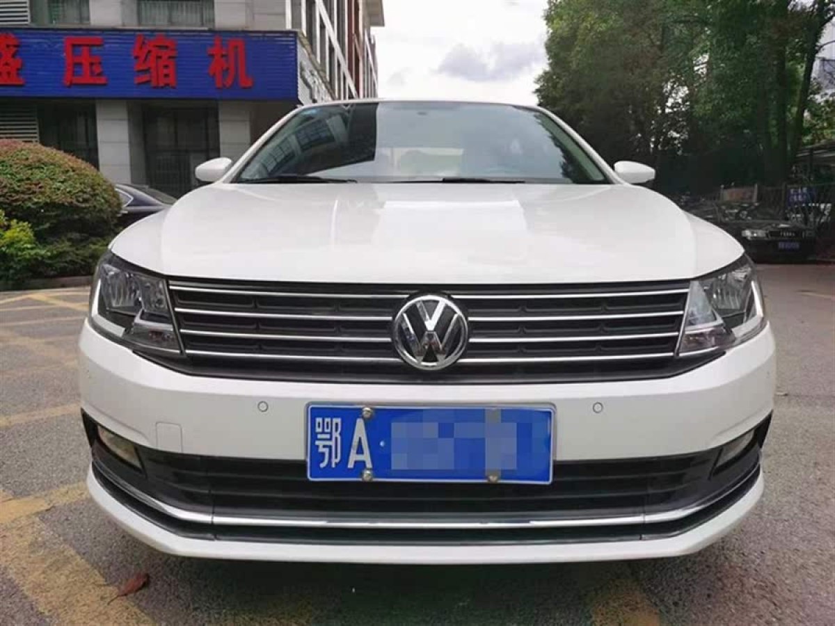 大眾 朗逸  2017款 1.6L 自動風(fēng)尚版圖片
