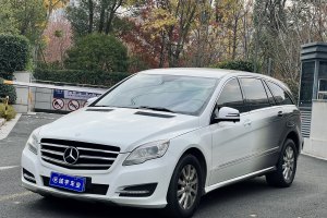 奔驰R级 奔驰 R 320 4MATIC 商务型