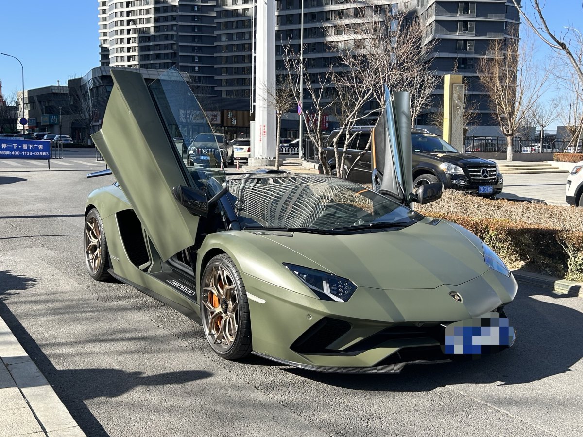 蘭博基尼 Aventador  2018款 Aventador S Roadster圖片