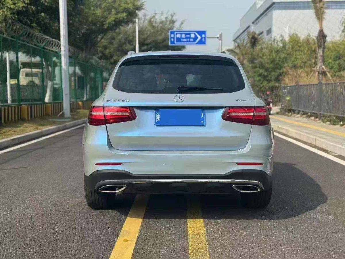 奔馳 奔馳GLA  2017款 GLA 220 4MATIC 豪華型圖片