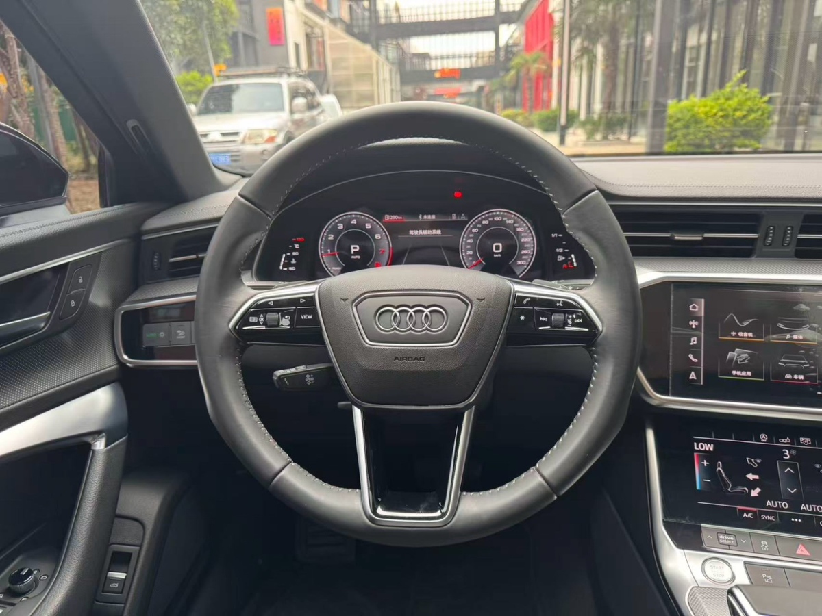 奧迪 奧迪A6L  2020款 40 TFSI 豪華動感型圖片